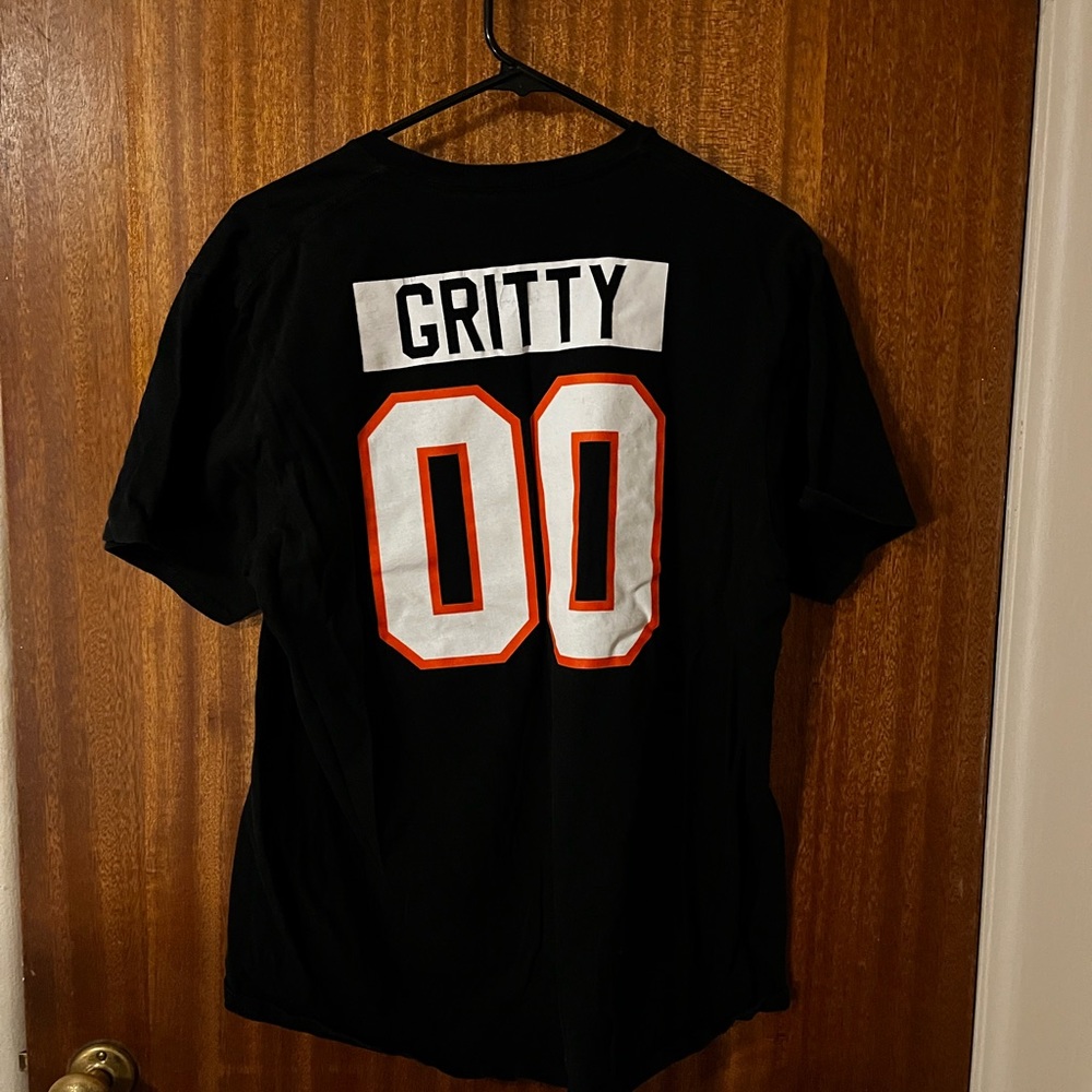 Gritty Philadelphia Flyers mascot men’s T-shirt large